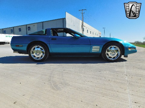 1994 Chevrolet Corvette image 19