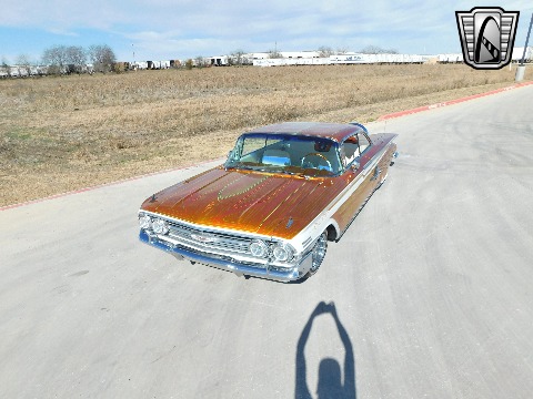 1960 Chevrolet Impala image 3