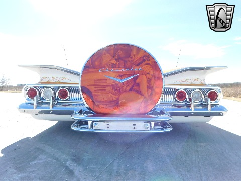 1960 Chevrolet Impala image 38