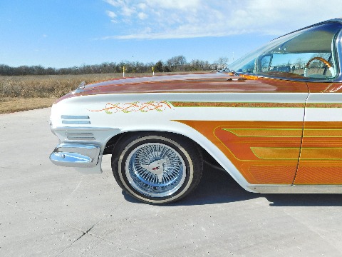 1960 Chevrolet Impala image 28