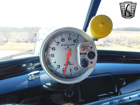 1950 Chevrolet 3100 image 106