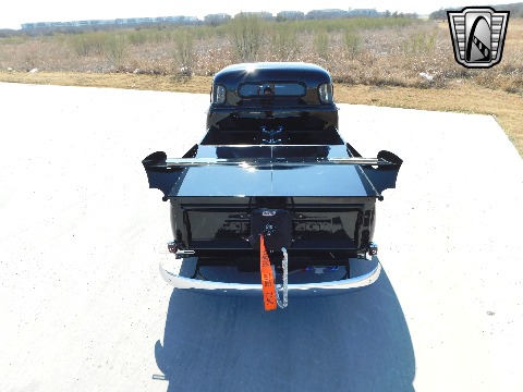 1950 Chevrolet 3100 image 11