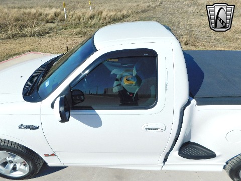 2002 Ford F150 image 30