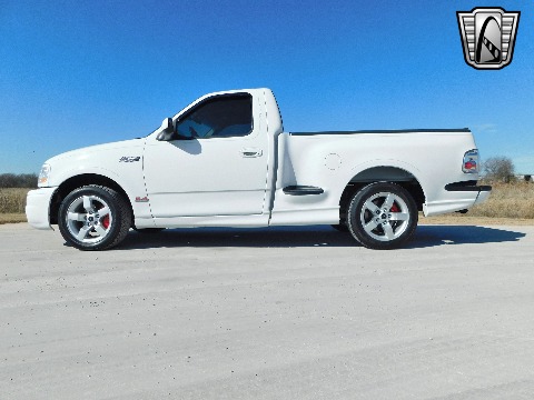 2002 Ford F150 image 8