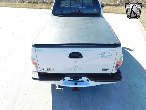 2002 Ford F150 image 36