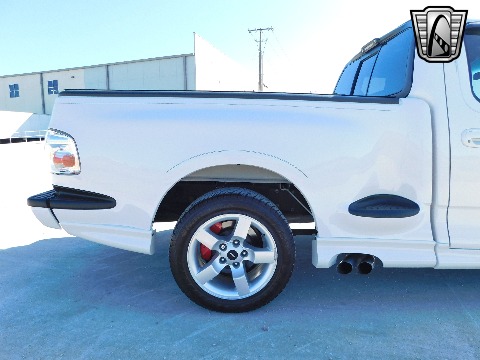 2002 Ford F150 image 40