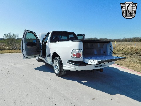 2002 Ford F150 image 66