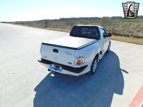 2002 Ford F150 image 15