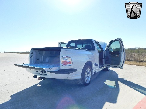 2002 Ford F150 image 68