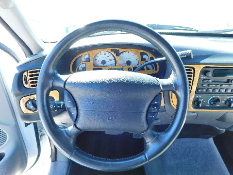 2002 Ford F150 image 101