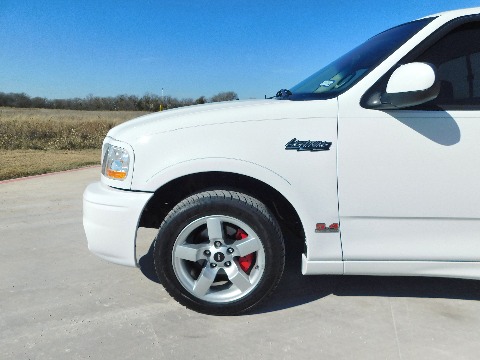 2002 Ford F150 image 28