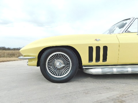 1966 Chevrolet Corvette image 29