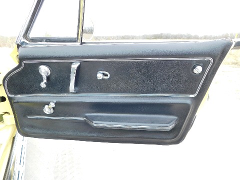 1966 Chevrolet Corvette image 108
