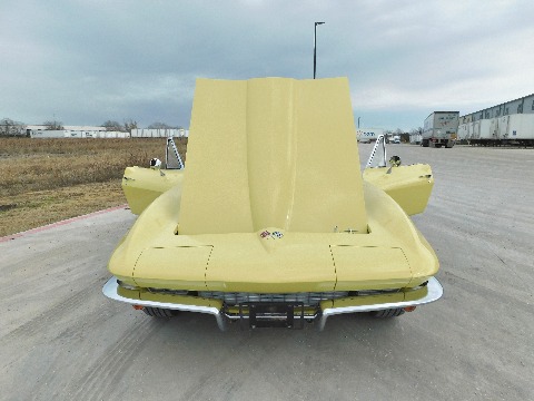 1966 Chevrolet Corvette image 71