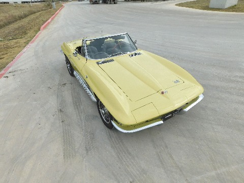 1966 Chevrolet Corvette image 21
