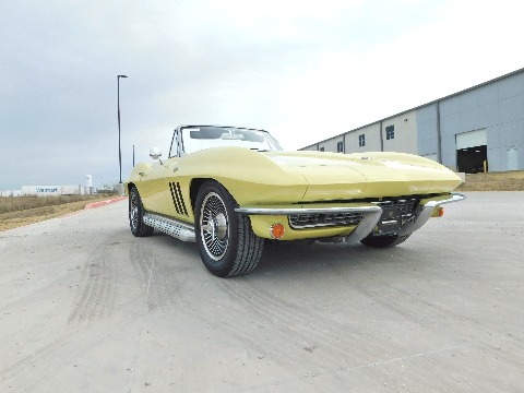 1966 Chevrolet Corvette image 23