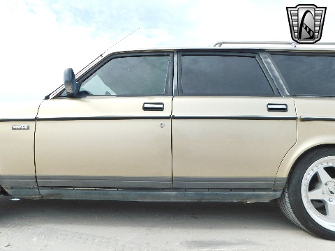 1989 Volvo 240 Wagon image 32
