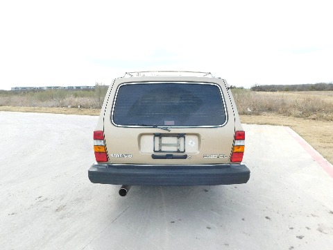 1989 Volvo 240 Wagon image 13