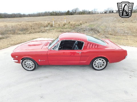 1966 Ford Mustang image 6