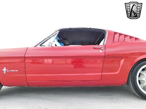 1966 Ford Mustang image 32