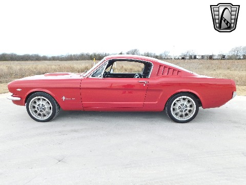 1966 Ford Mustang image 7