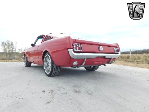 1966 Ford Mustang image 11