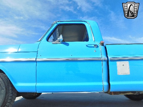 1970 Ford F250 image 31