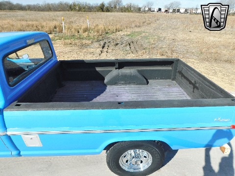 1970 Ford F250 image 32