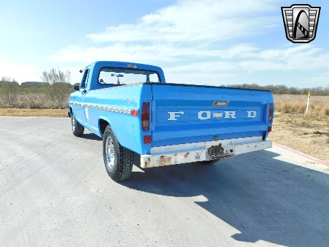 1970 Ford F250 image 9