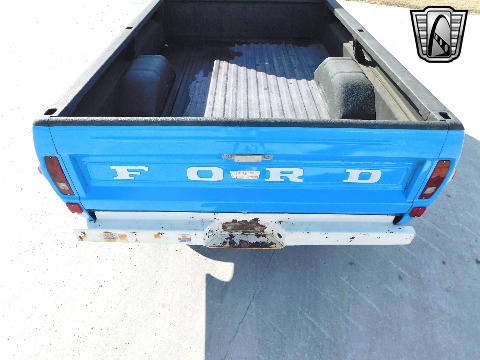 1970 Ford F250 image 35