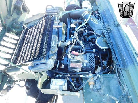 2002 AM General M1123 image 81