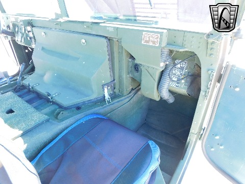 2002 AM General M1123 image 137