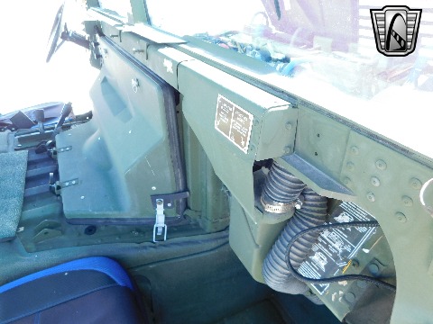 2002 AM General M1123 image 139