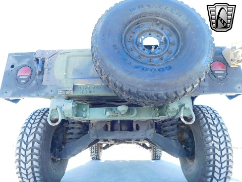 2002 AM General M1123 image 38