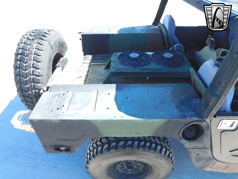 2002 AM General M1123 image 39