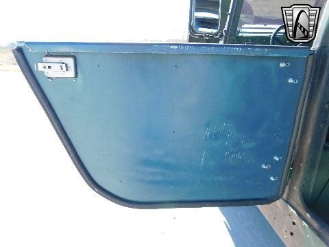 2002 AM General M1123 image 118