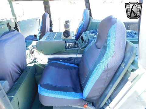 2002 AM General M1123 image 119