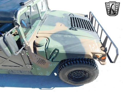 2002 AM General M1123 image 45