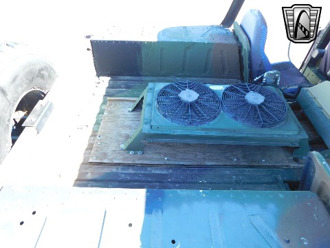 2002 AM General M1123 image 72