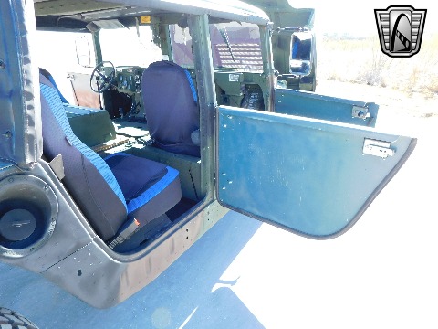 2002 AM General M1123 image 125