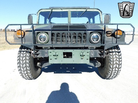 2002 AM General M1123 image 49