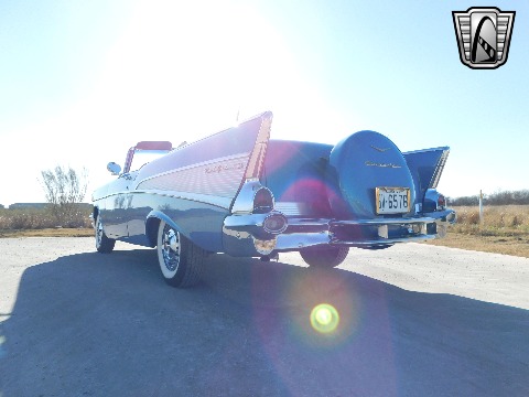 1957 Chevrolet Bel Air Convertible image 11
