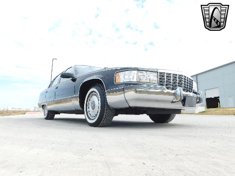 1996 Cadillac Fleetwood image 55