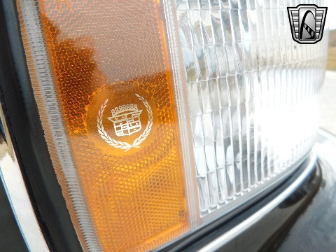 1996 Cadillac Fleetwood image 65