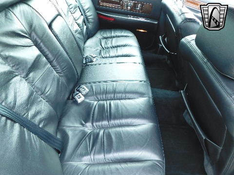1996 Cadillac Fleetwood image 122