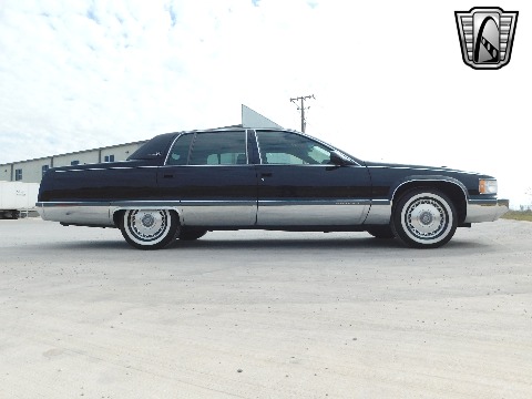 1996 Cadillac Fleetwood image 20