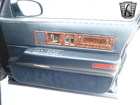 1996 Cadillac Fleetwood image 126