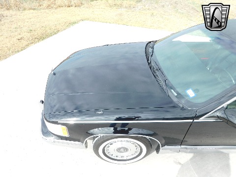 1996 Cadillac Fleetwood image 27