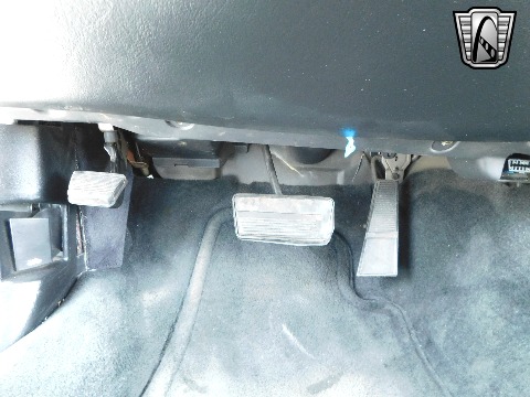 1996 Cadillac Fleetwood image 105