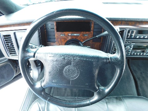 1996 Cadillac Fleetwood image 106